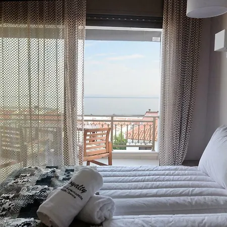 Апартаменты Royalty Loft *
