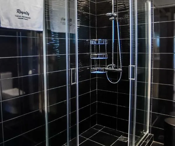 Royalty Loft דירה